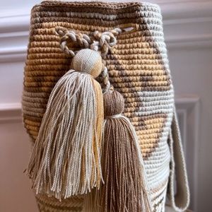 ARYA Handwoven Wayuu Bag